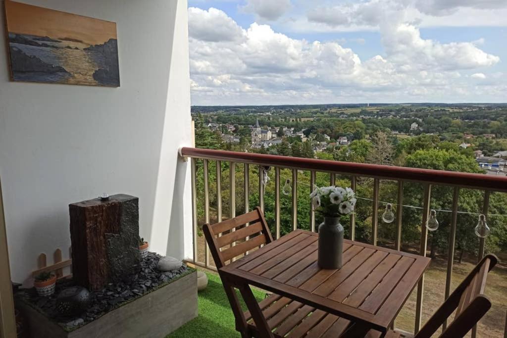 Studio Charmant Avec Vue Magnifique! Montrichard Buitenkant foto